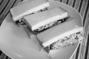 駄作6句と絶品のアジフライサンド、20240131