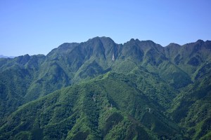 二子山と羊山公園の武甲山資料館、20240510