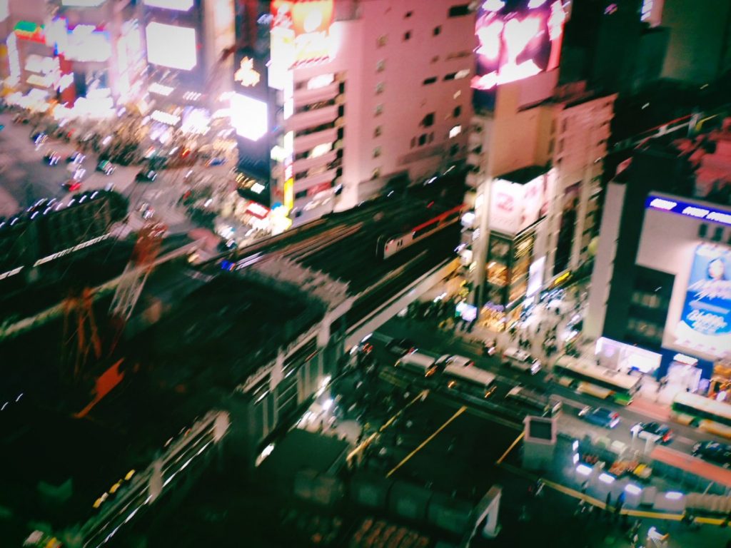 三脚とまつ毛、20241116