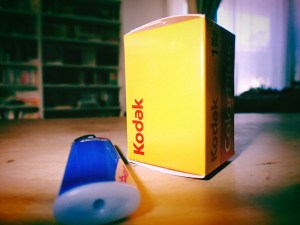 水仙やふたつ耳折る文芸誌、0km, 20260114